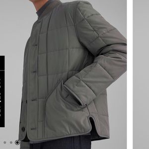 Club Monaco quilted jacket size medium